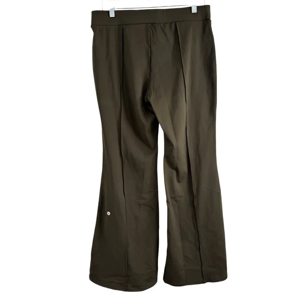 Halara Womens High-Waisted Flare Pants With Belt Olive Green Size L NEW - Picture 2 of 7